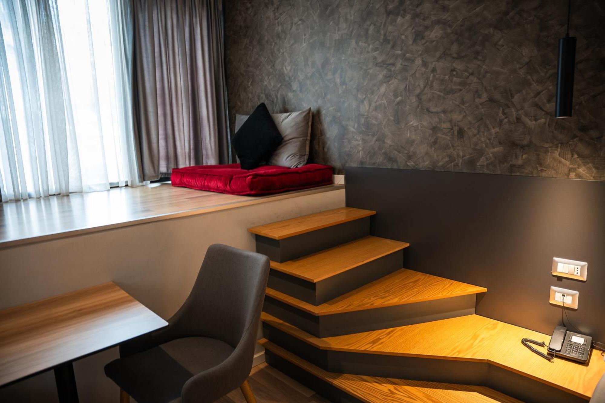 Center Boutique Hotel Tirana Kültér fotó