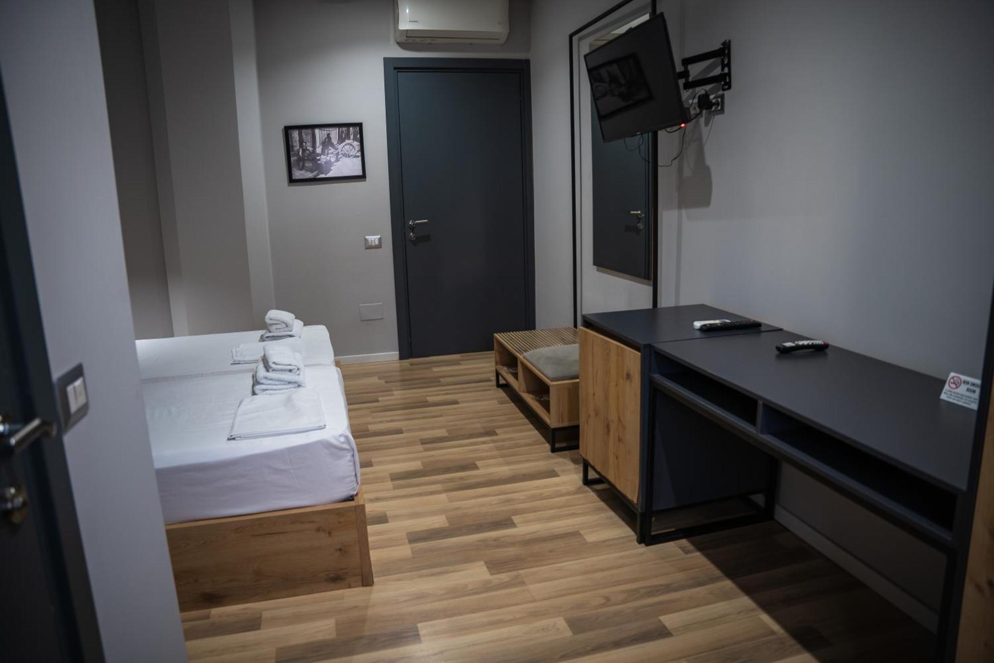 Center Boutique Hotel Tirana Kültér fotó
