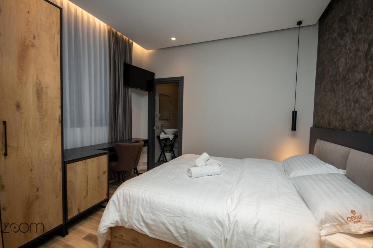 Center Boutique Hotel Tirana Kültér fotó